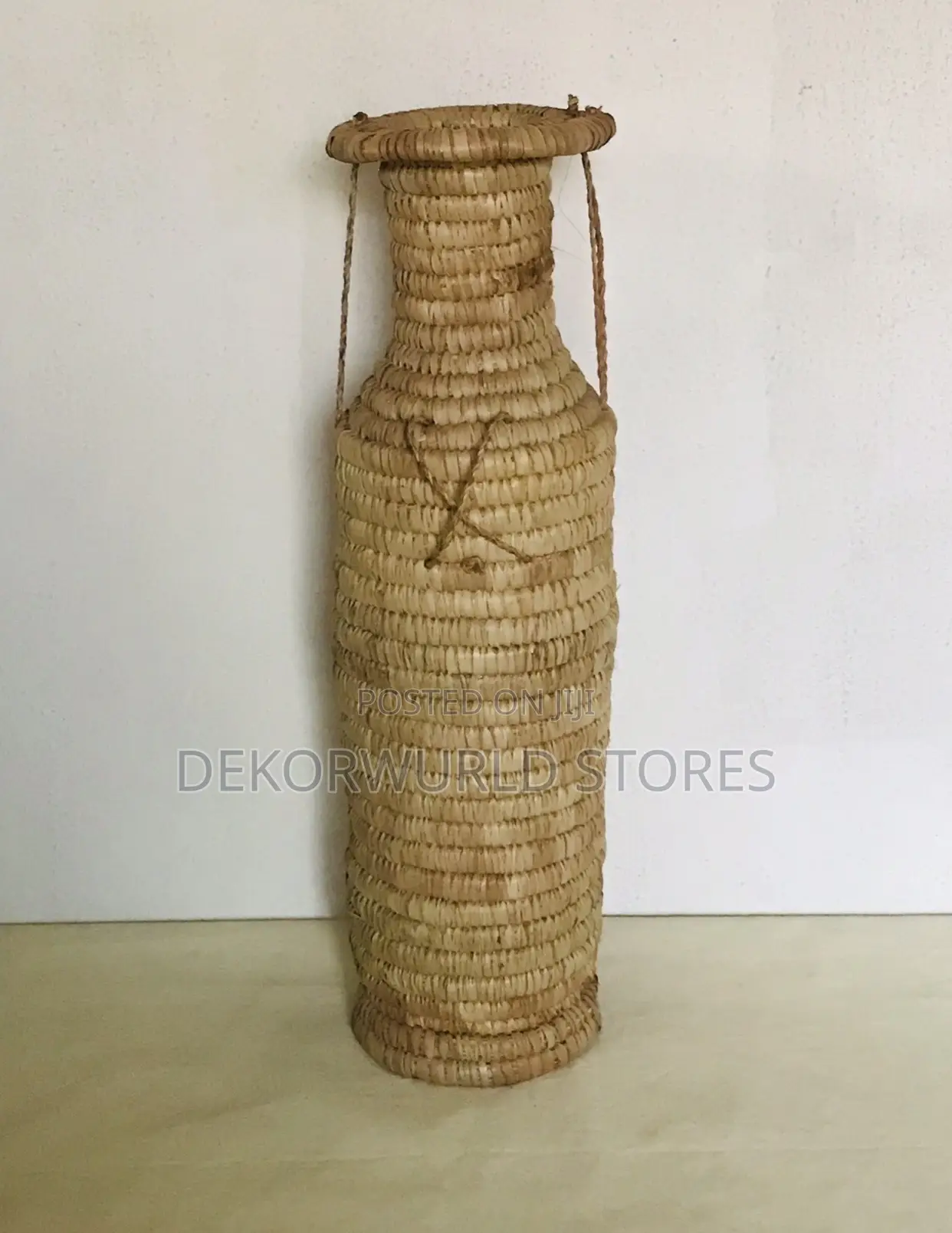 Raffia Vase
