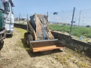 Cat Mini Bobcat Loader