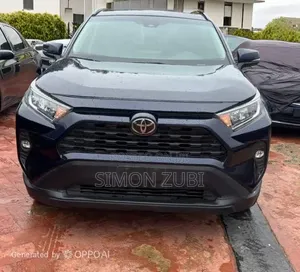 Toyota RAV4 2020 Blue