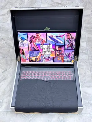 Laptop HP Omen Max 16 32GB Intel Core Ultra 9 SSD 2T