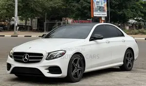 Mercedes-Benz E400 2019 White