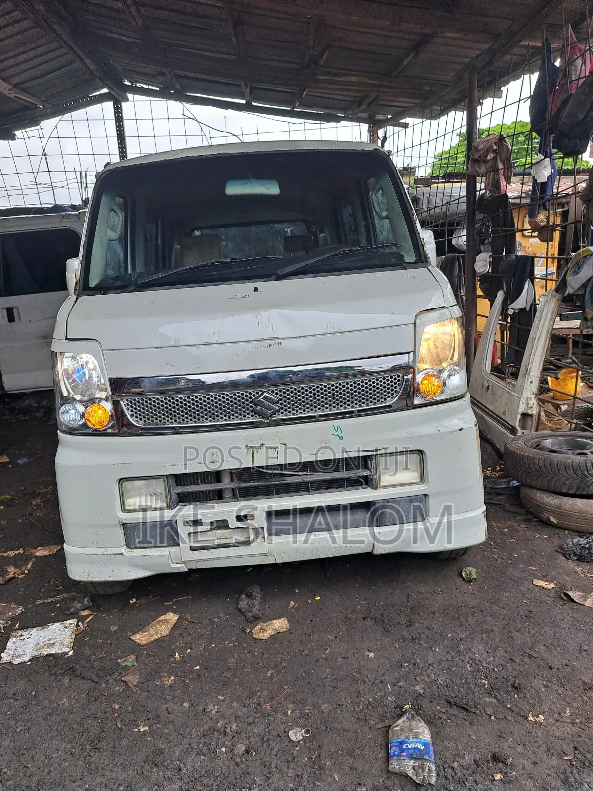 Suzuki Every 2014 White