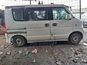 Suzuki Every 2014 White