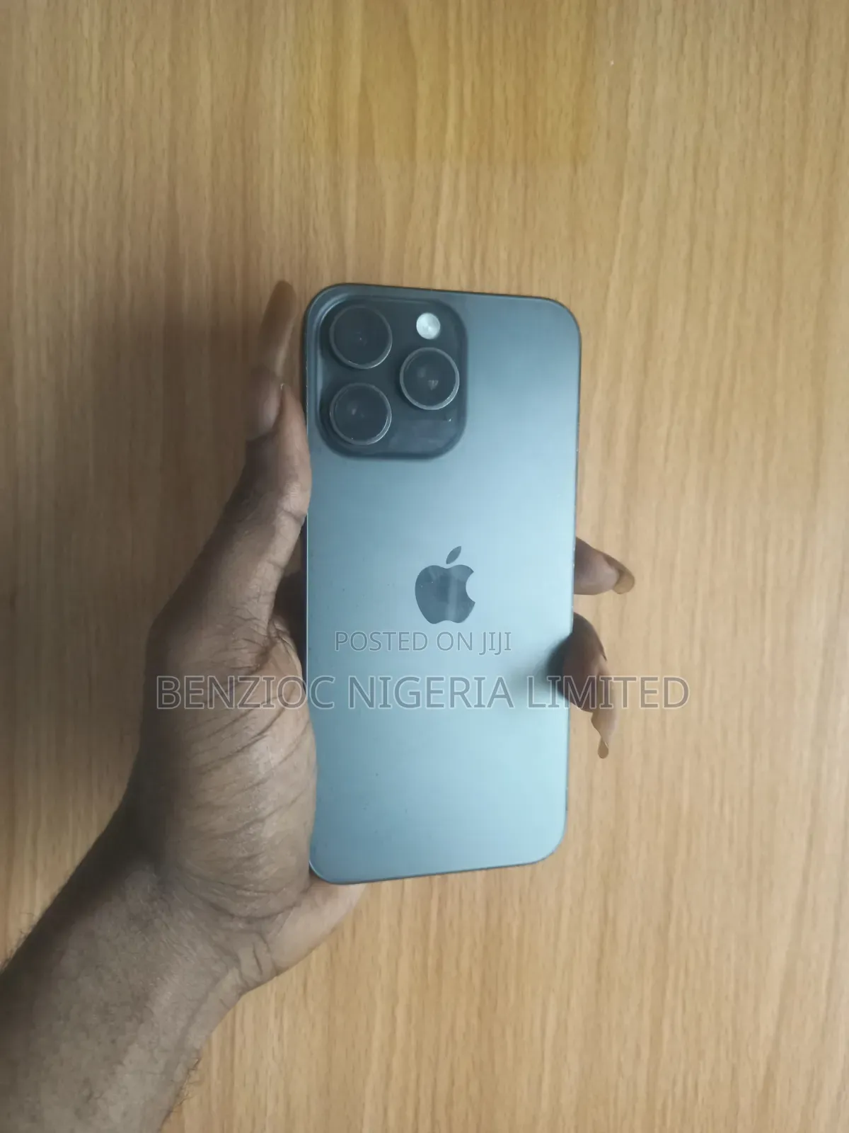 Apple iPhone 15 Pro Max 256 GB Gray