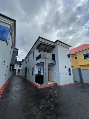 4bdrm Duplex in Oke’Badan Estate, Ibadan for rent