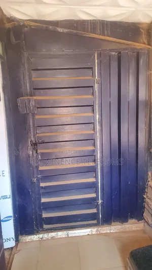 Container With Extension