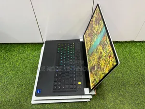 Laptop Alienware X15 r2 16GB Intel Core i7 SSD 1T