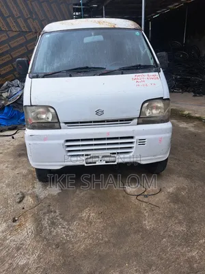 Suzuki Every 2010 White