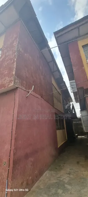 18bdrm Block of Flats in Abule Egba for sale