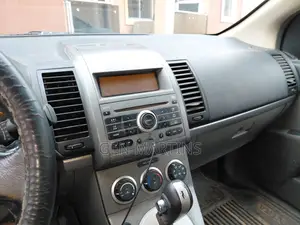 Nissan Sentra 2009 Black