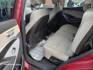 Hyundai Santa Fe 2013 Red