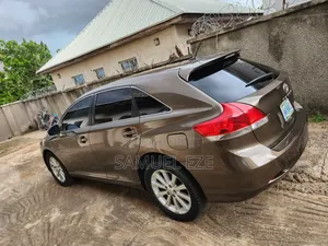 Toyota Venza 2011 Brown