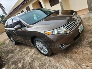 Toyota Venza 2011 Brown