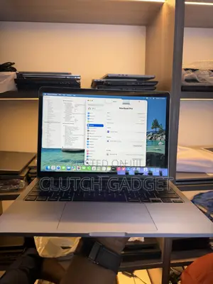 Laptop Apple MacBook Pro 2020 M1 16GB Apple M1 SSD 512GB