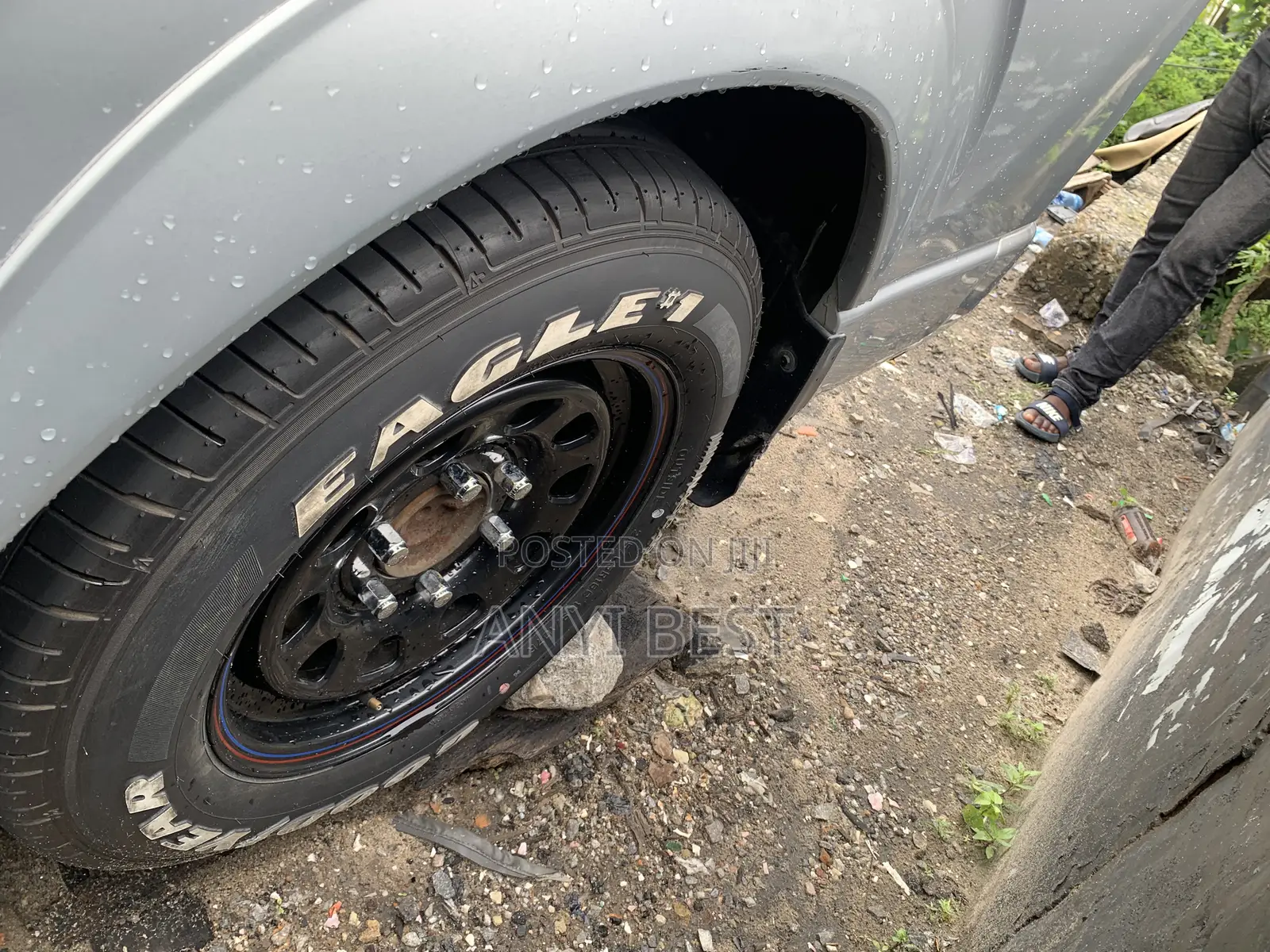 Toyota HiAce 2012 Silver