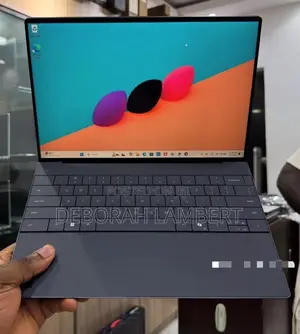 Laptop Dell XPS 13 16GB Qualcomm Snapdragon X Elite HDD+SSD 500GB