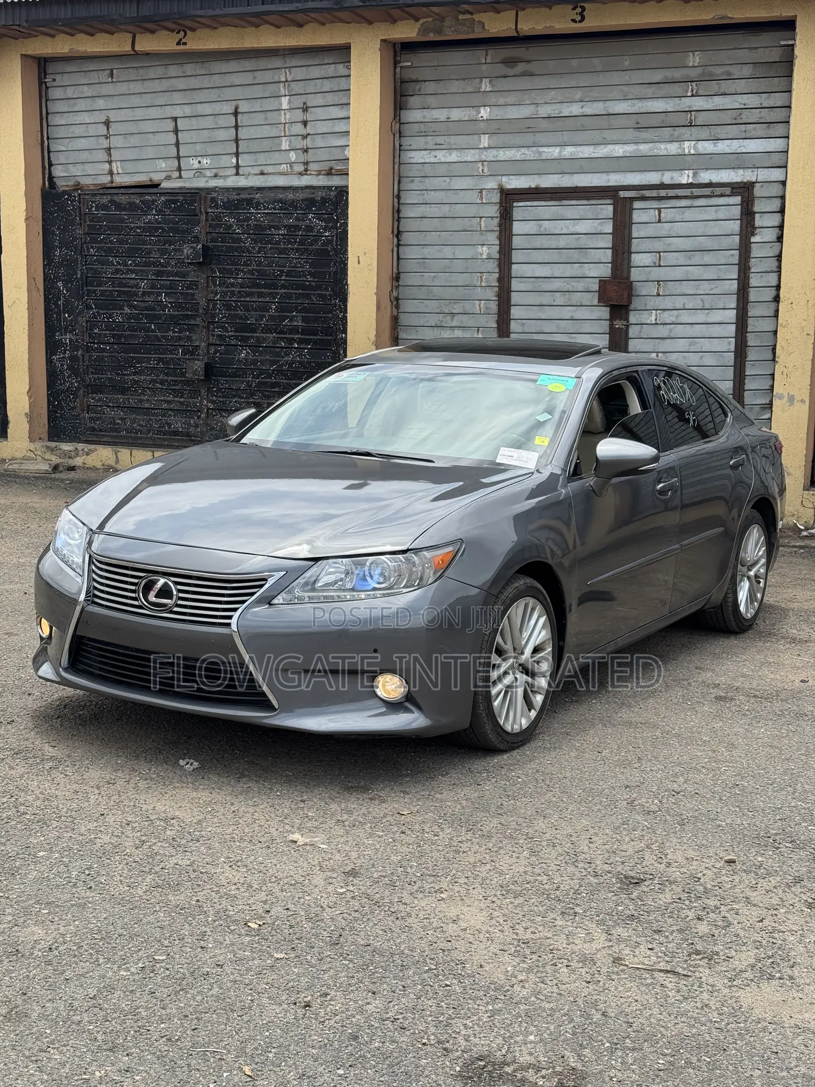 Lexus ES 2014 Gray