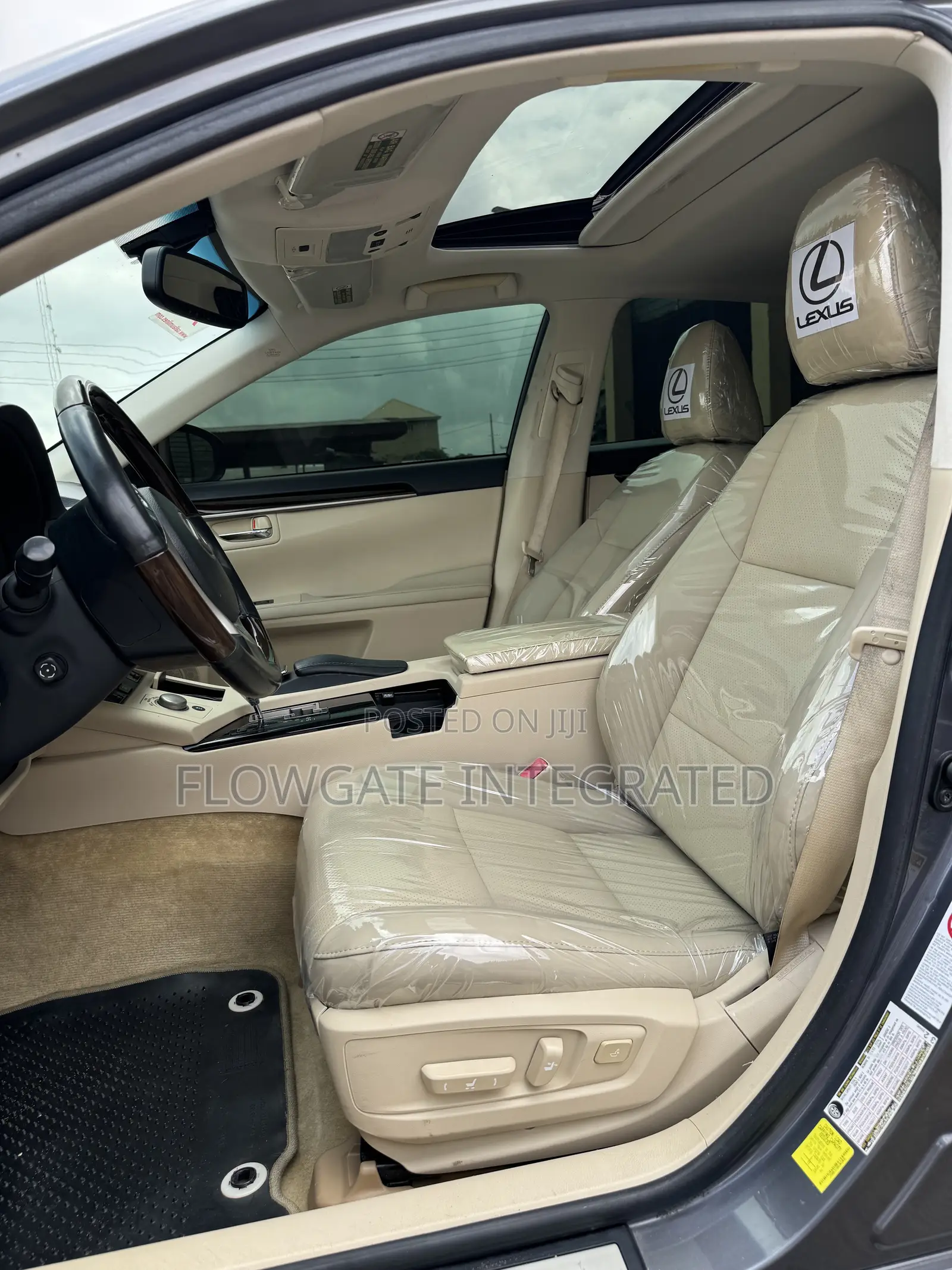 Lexus ES 2014 Gray