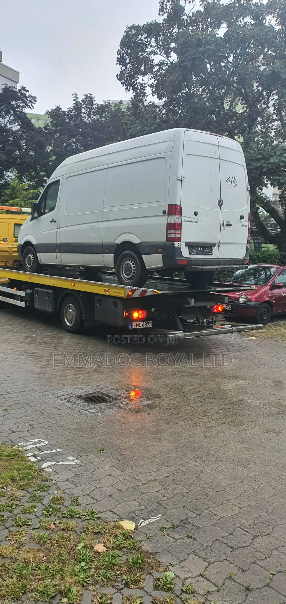 Mercedes-Benz Sprinter 2011 White