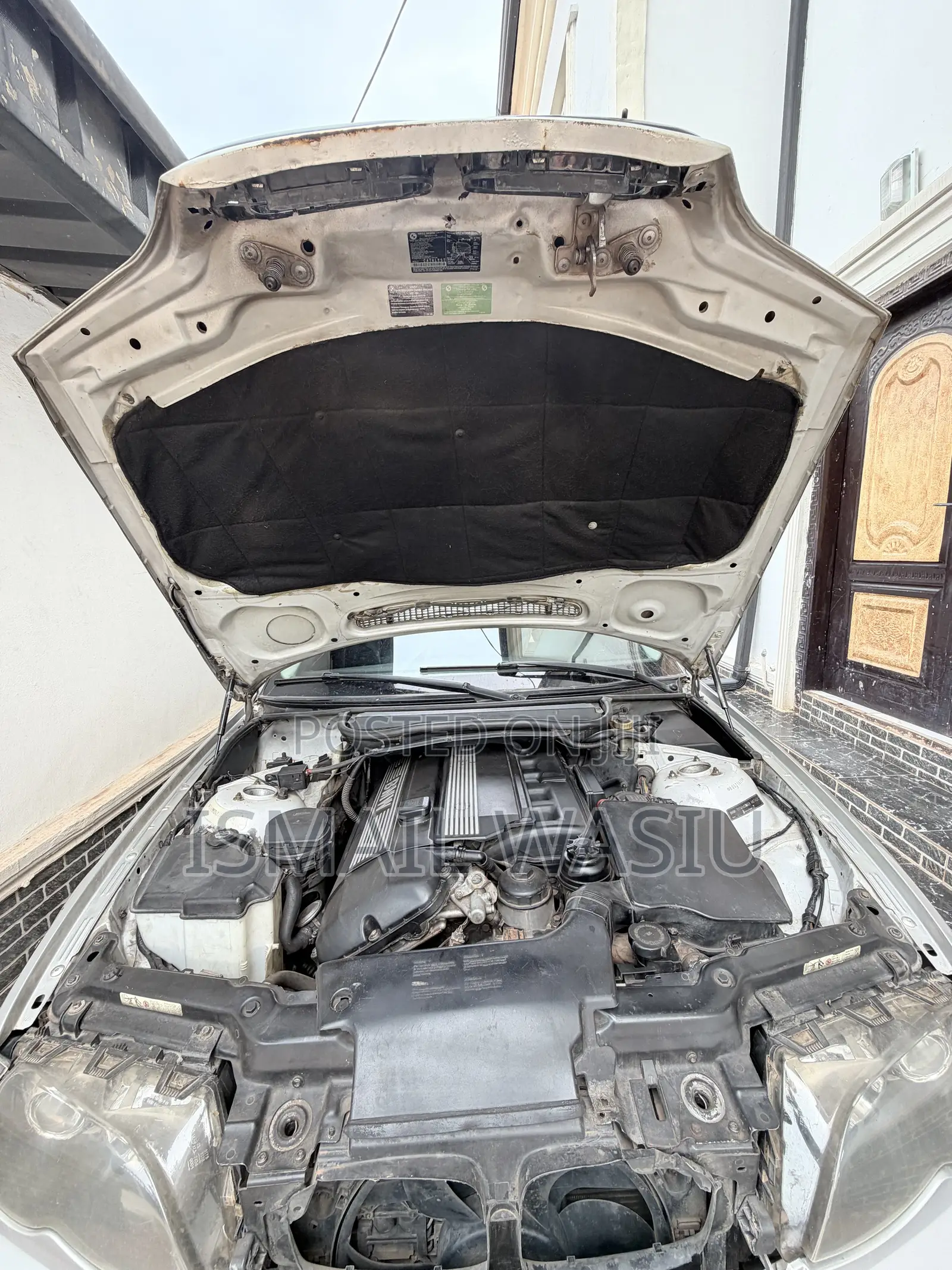 BMW 330i 2004 Silver