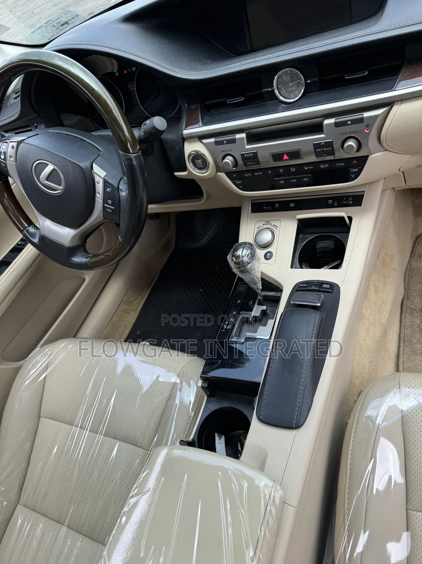 Lexus ES 2014 Gray