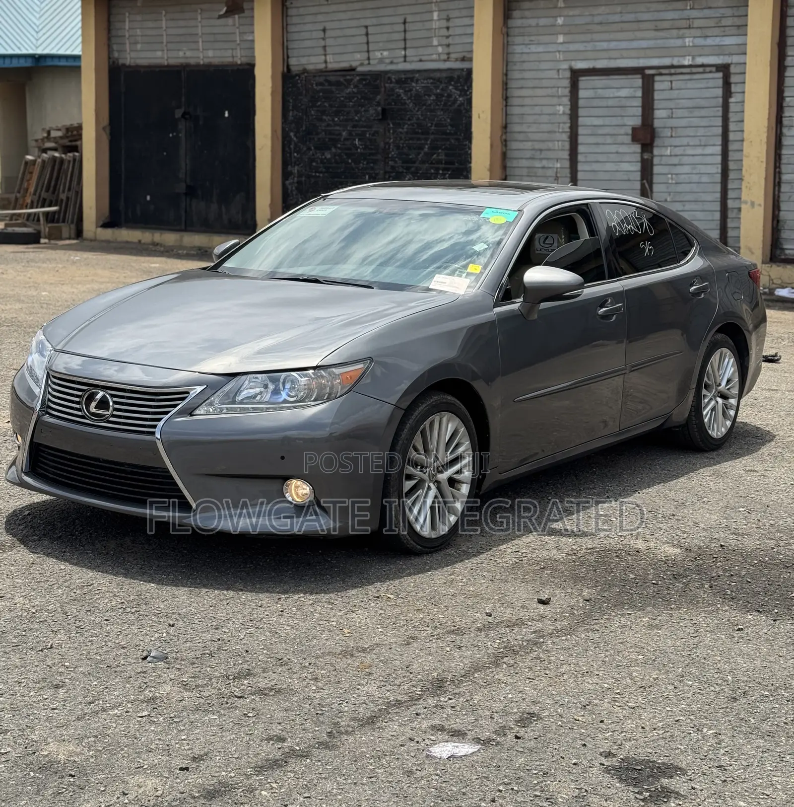 Lexus ES 2014 Gray