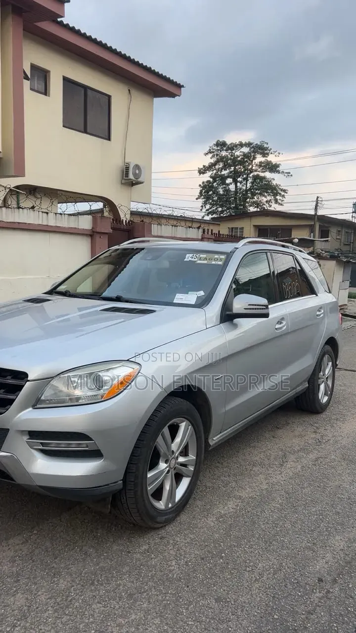 Mercedes-Benz M Class 2012 Silver