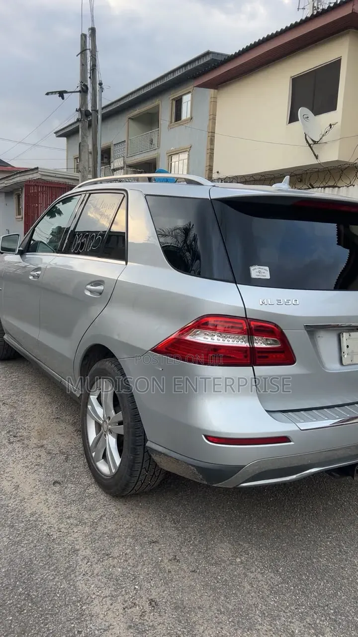 Mercedes-Benz M Class 2012 Silver
