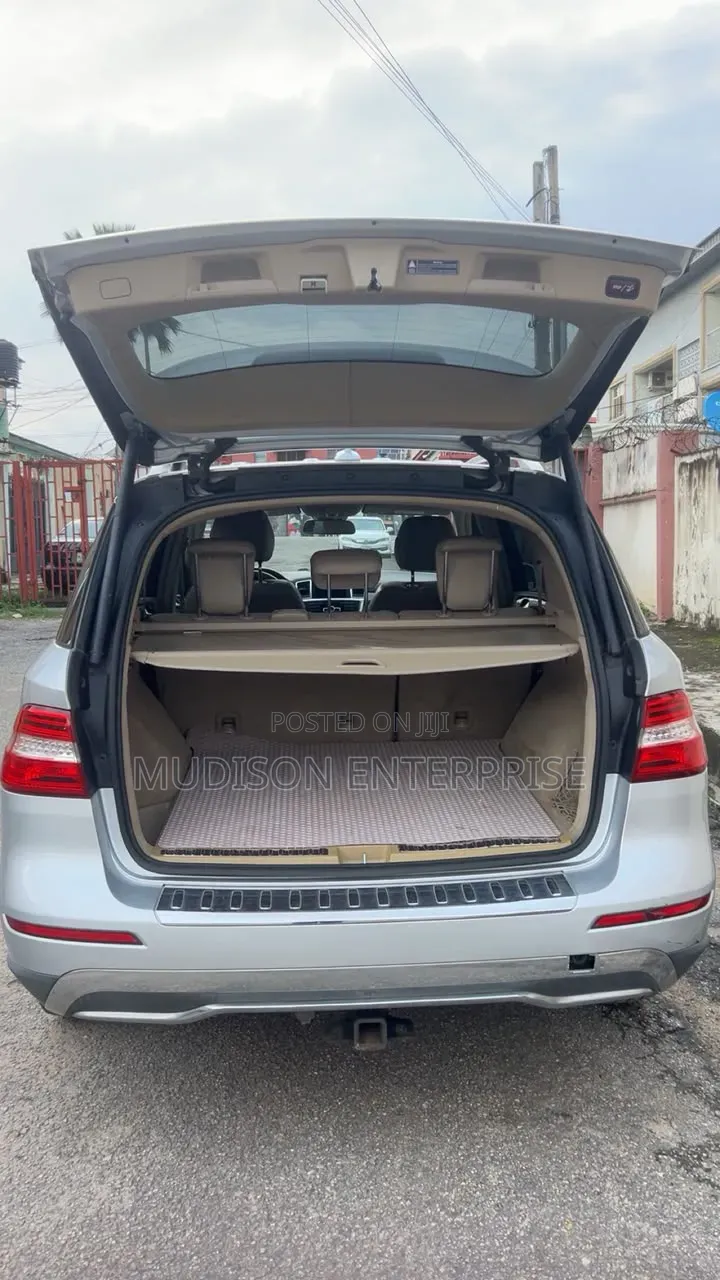 Mercedes-Benz M Class 2012 Silver