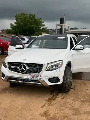Mercedes-Benz GLC-Class 2017 White