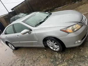 Lexus ES 350 2011 Silver