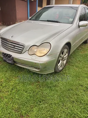 Mercedes-Benz C200 2004 Silver