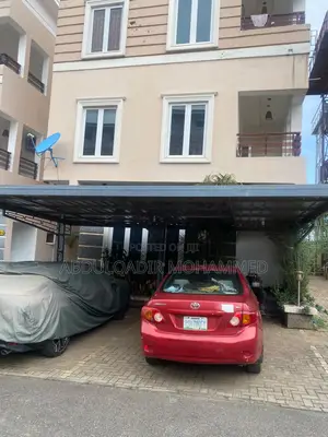 5bdrm Townhouse / Terrace in Build Options, Guzape District for rent