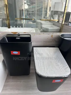 Black Set of Square Conceal Wc