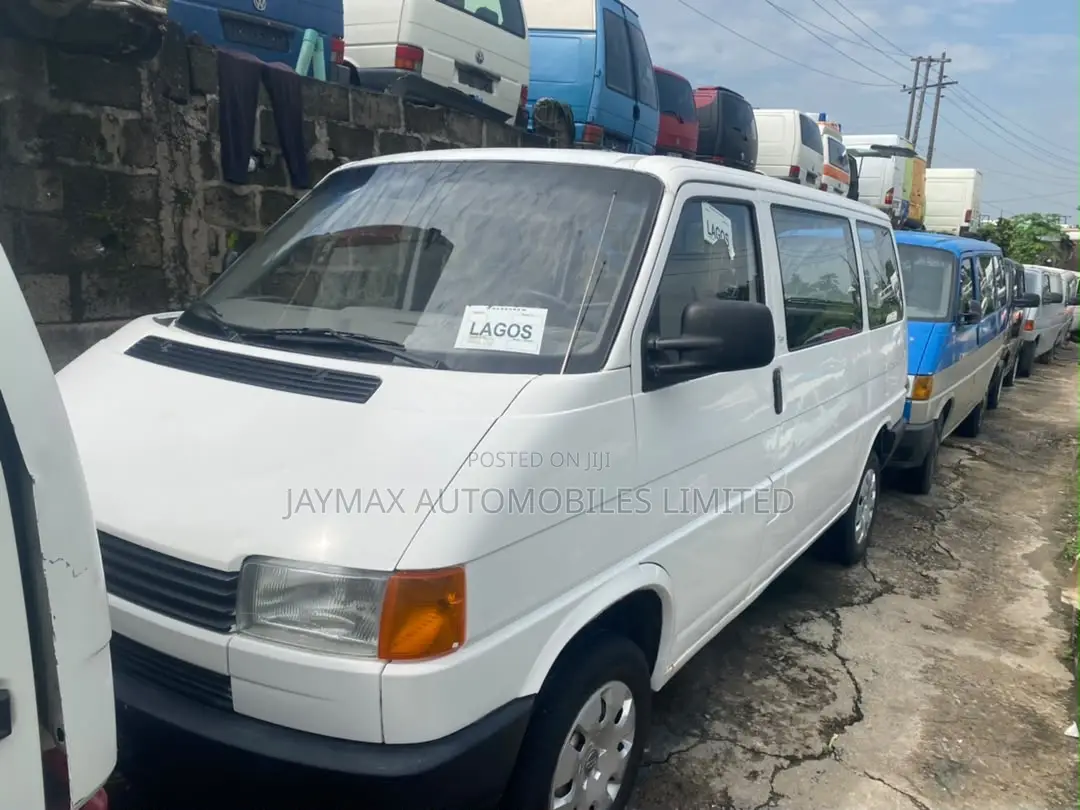 Volkswagen Transporter 2005 White