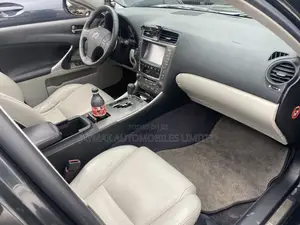 Lexus IS 250 2010 Black