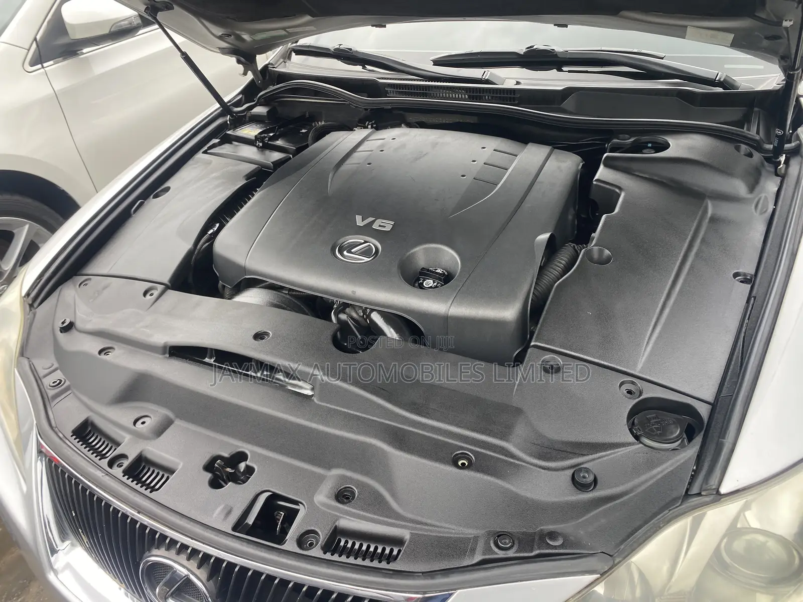 Lexus IS 250 Automatic 2010 Silver