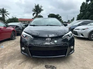 Toyota Corolla 2014 Black