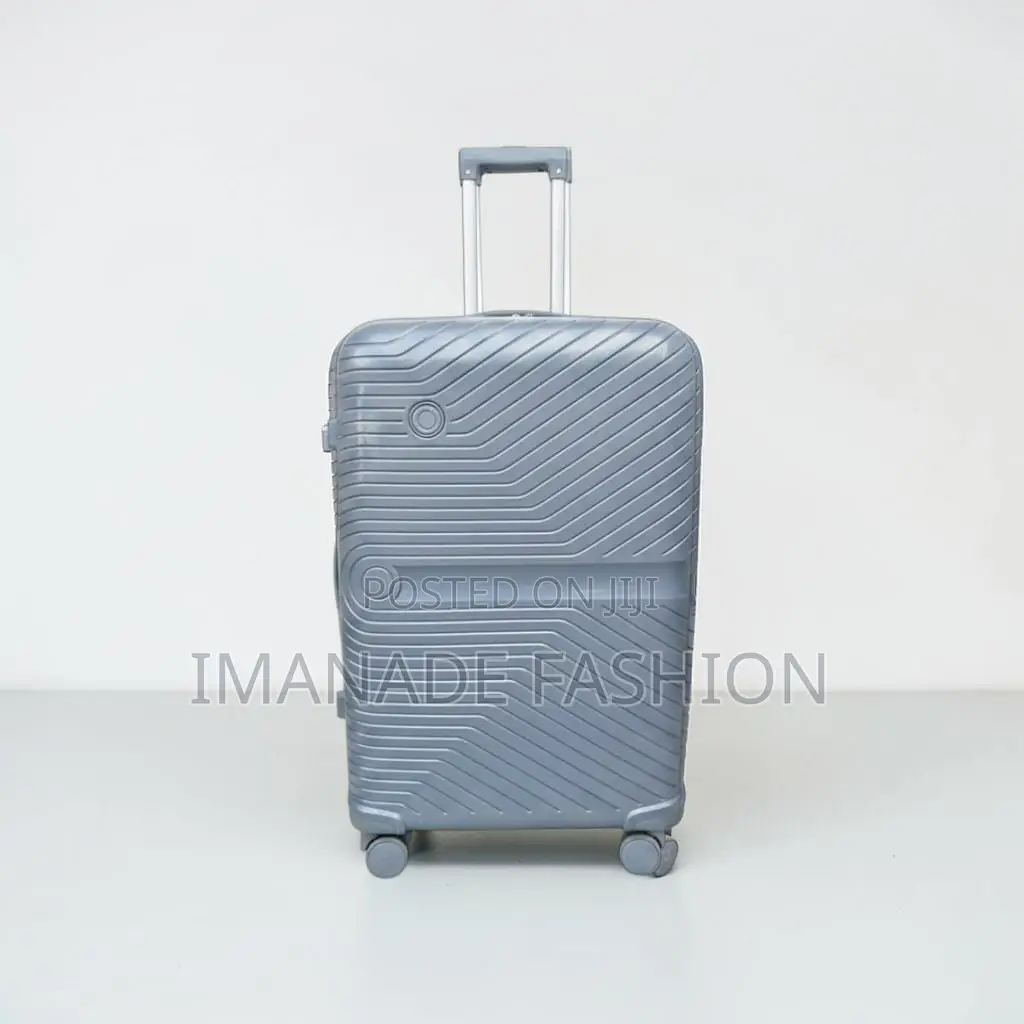 Shell Trolley Luggage – Black (Medium)