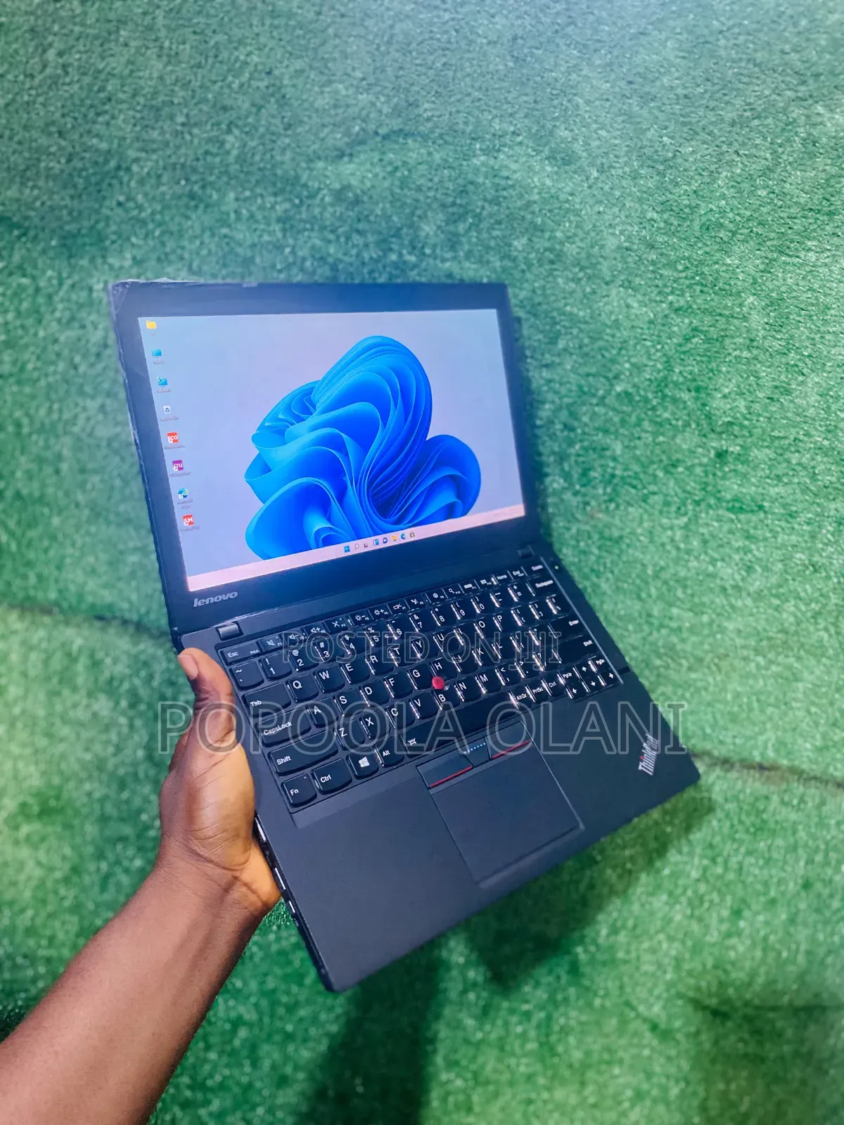New Laptop Lenovo 8GB Intel Core i5 SSD 128GB