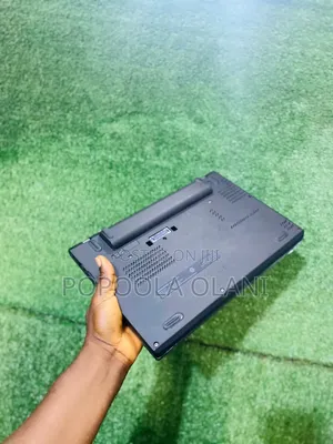New Laptop Lenovo 8GB Intel Core i5 SSD 128GB