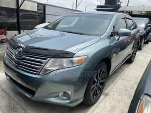 Toyota Venza AWD 2011 Green