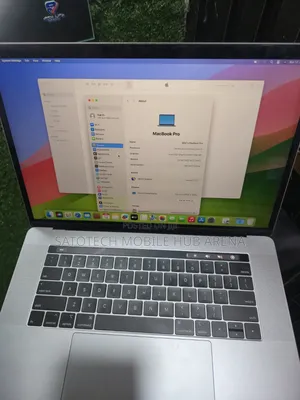 Laptop Apple MacBook Pro 2018 32GB Intel Core i7 SSD 1T
