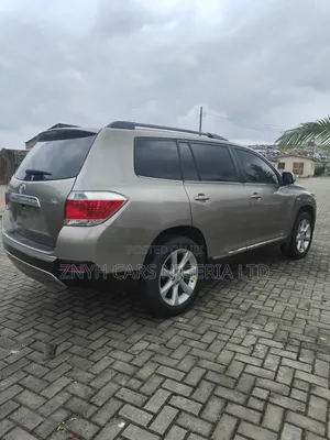Toyota Highlander 2013 Gray