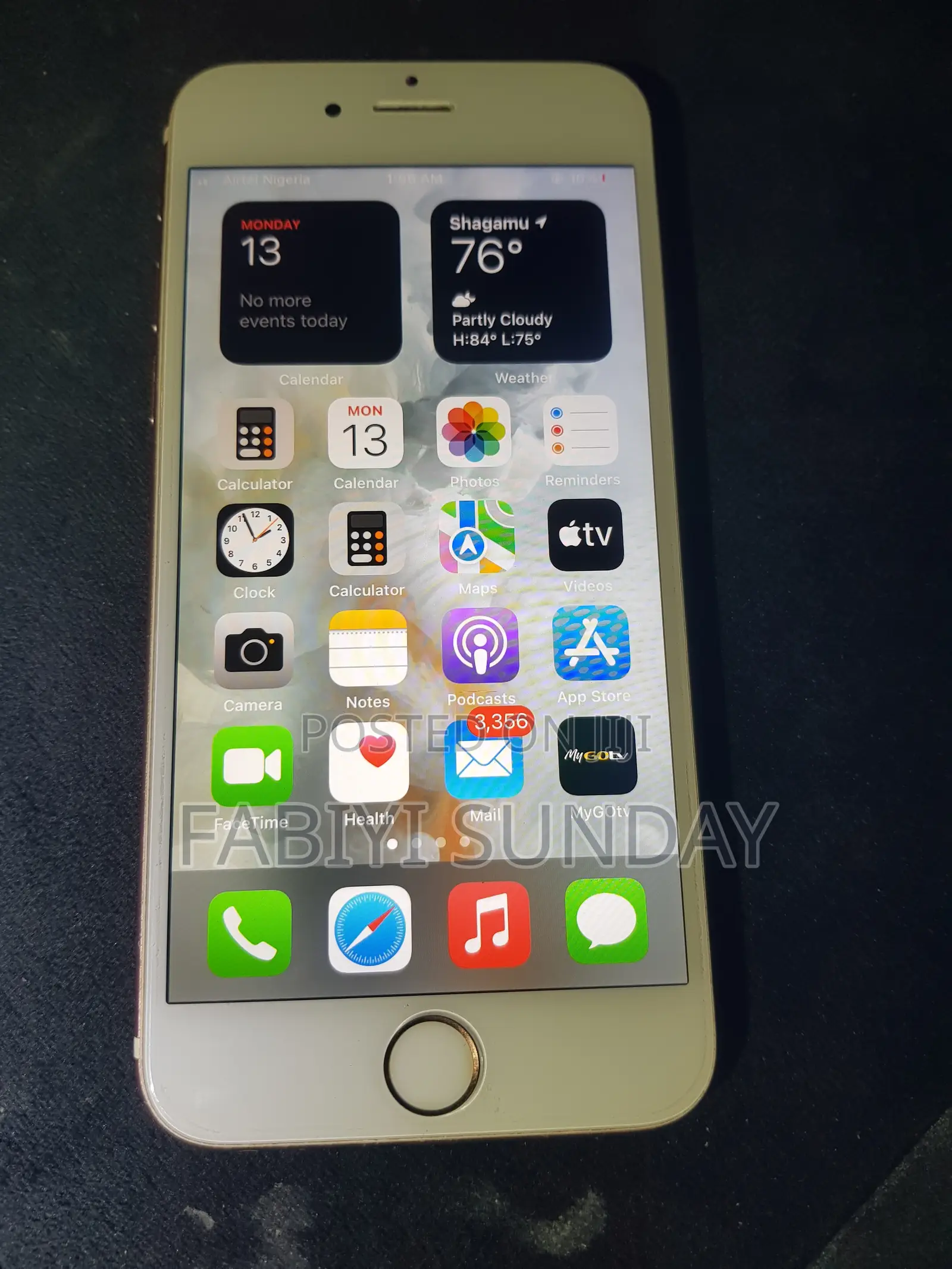 Apple iPhone 6s 64 GB Gold