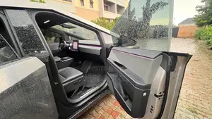 Tesla Cybertruck 173 kWh Cyberbeast AWD 2024 Silver