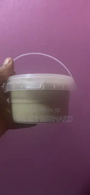 % Pure Unadulterated Shearbutter 500g -10,000. 250g—5,000