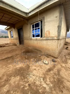 3bdrm Bungalow in Yeluwa, Karu-Nasarawa for sale