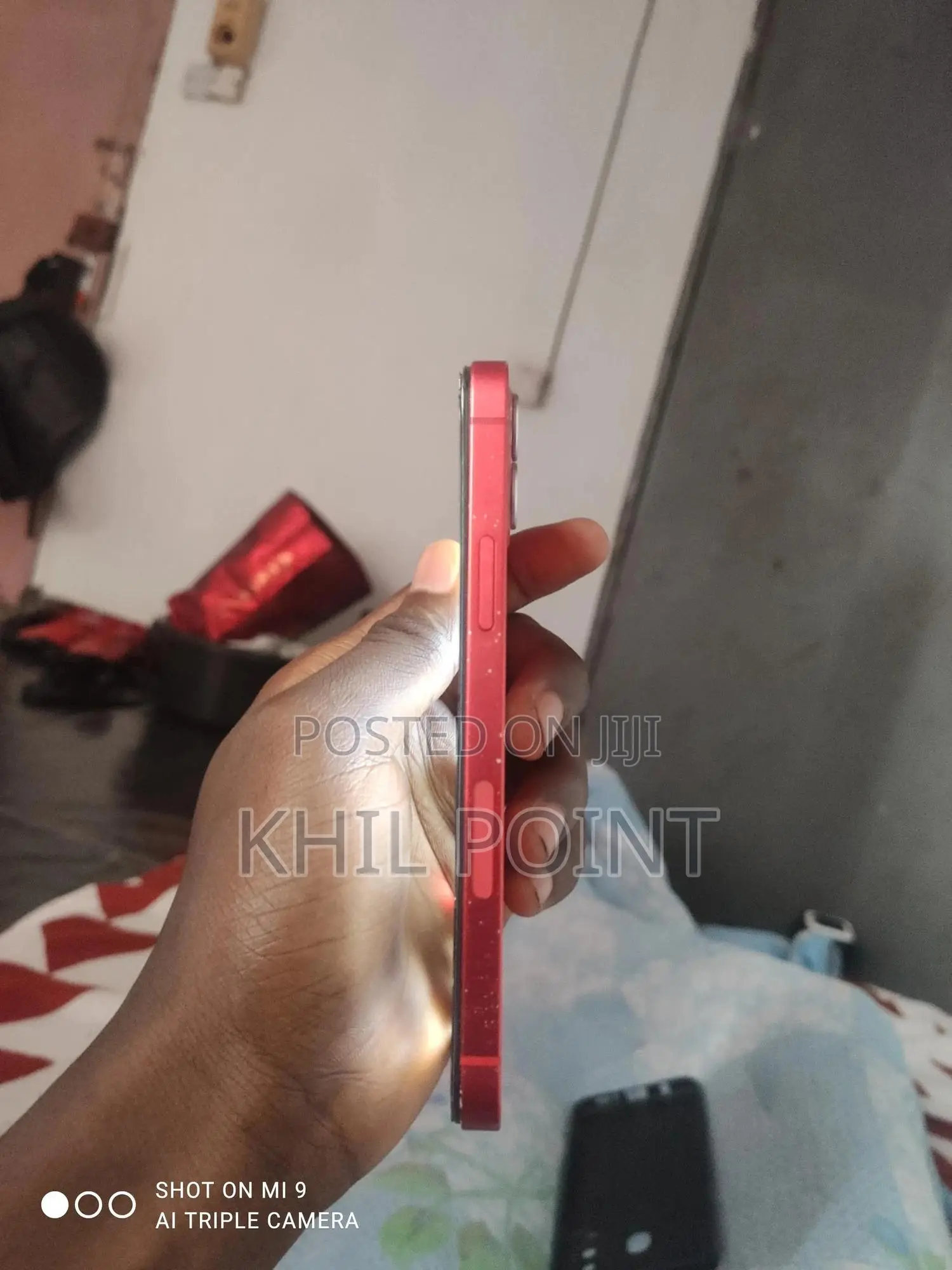 Apple iPhone 12 64 GB Red
