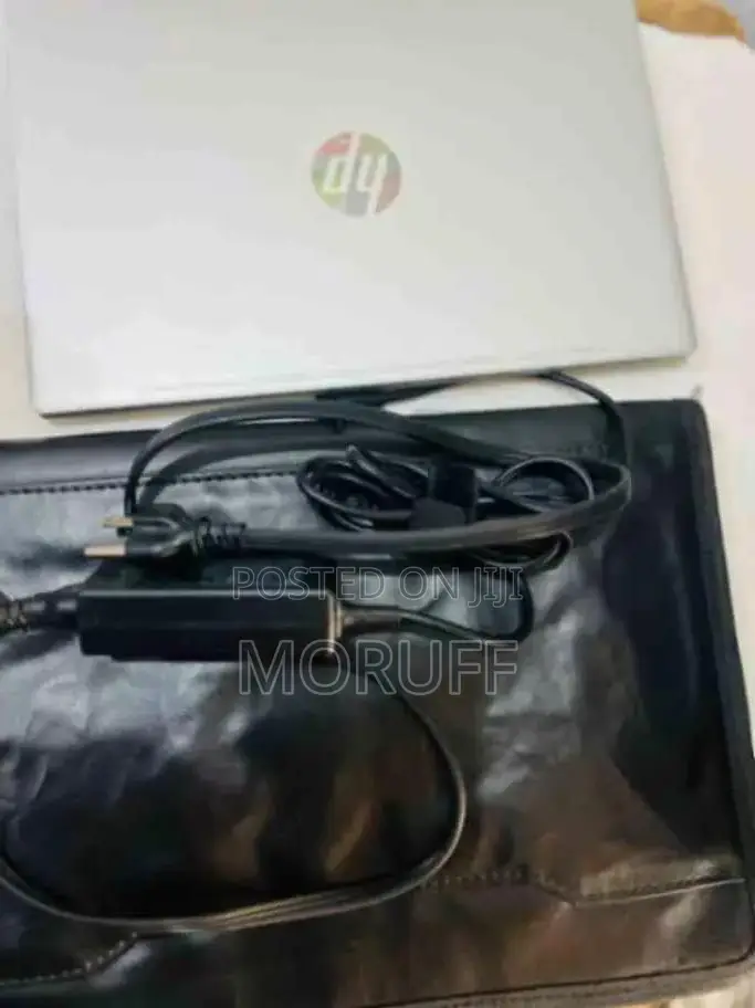 Laptop HP 430 G6 8GB Intel Core i5 SSD 256GB